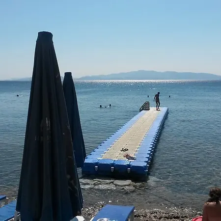 Merkez Mustakil Bahce Kati Daire 2+1 Apartament *